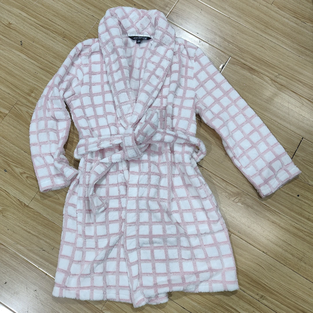 法兰绒粉色格子居家服浴袍