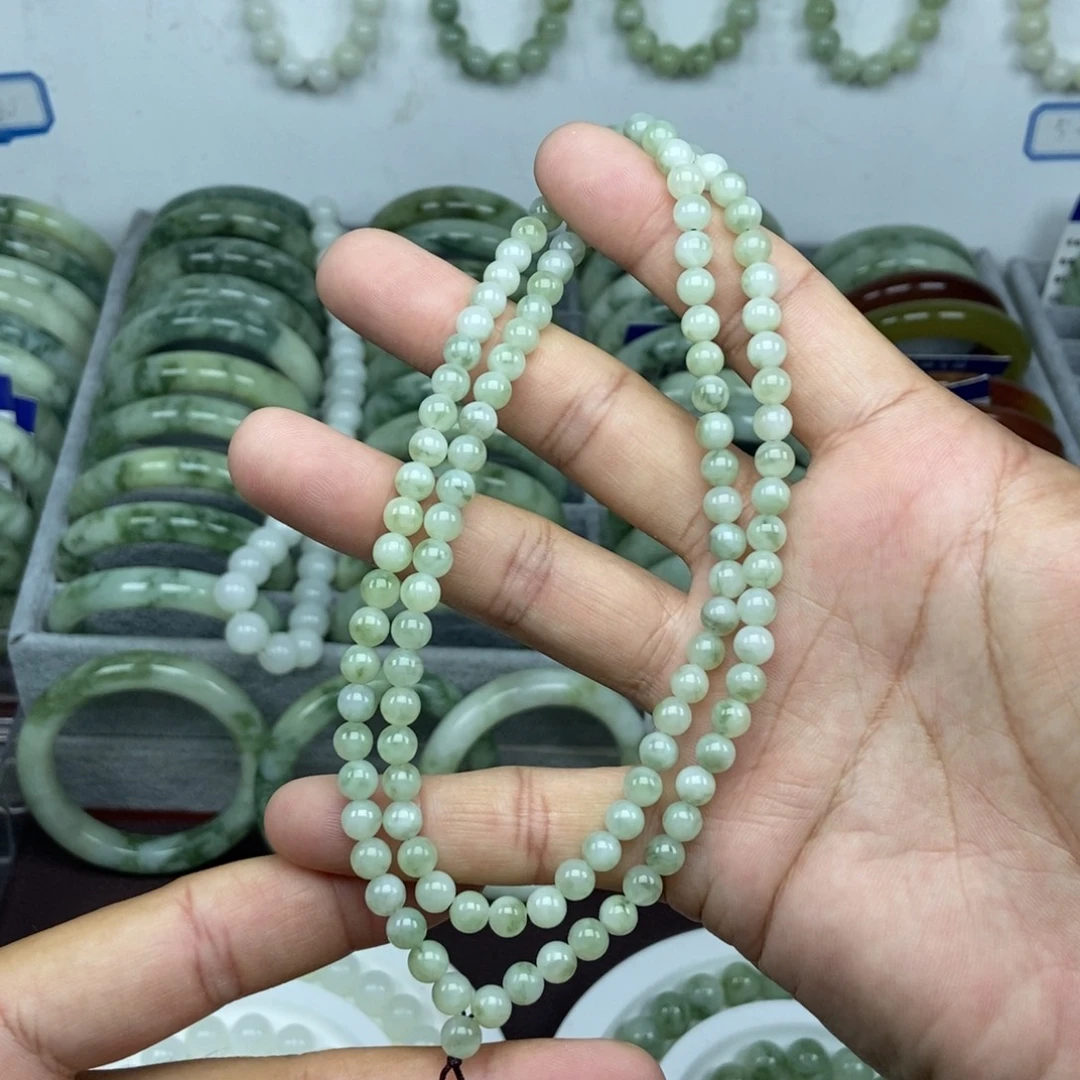 未镶嵌蛇纹石玉手链