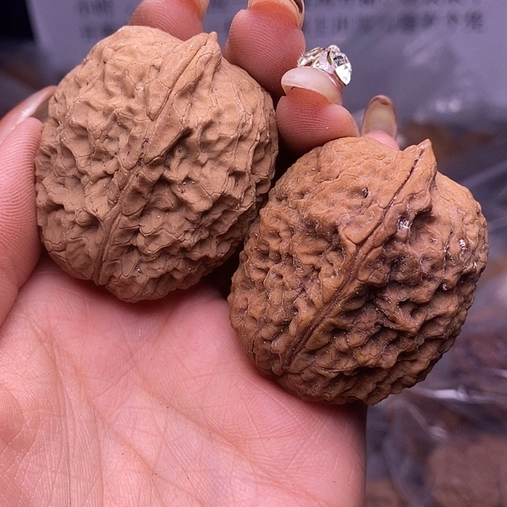 核桃云南野生铁核桃76号39mm