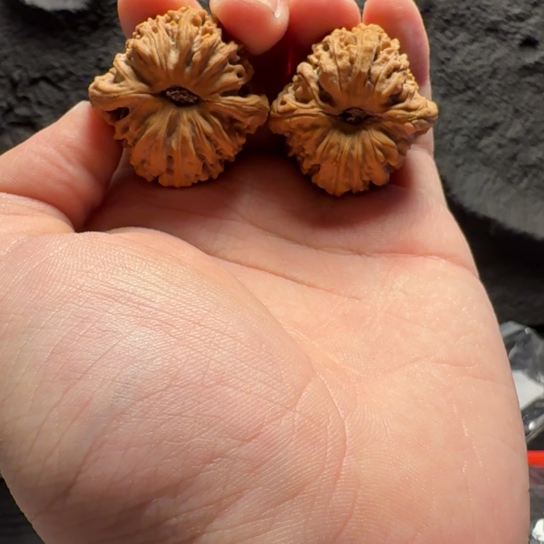 s***s吊坠文玩核桃南疆石