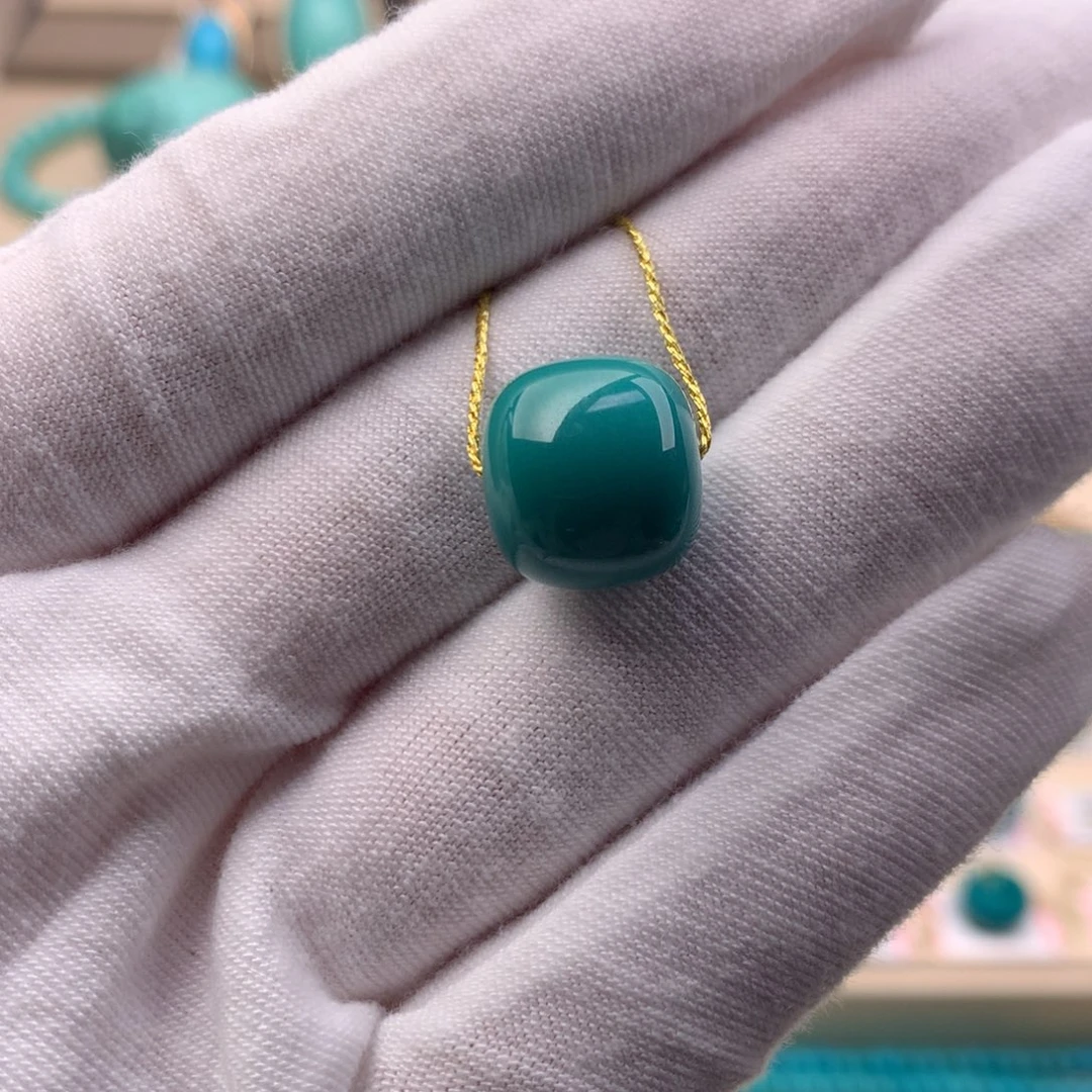 绿松石未镶嵌珠宝奇石13.2*12.1