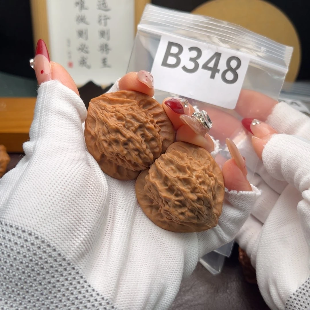 文玩核桃把件38七步沟b 348