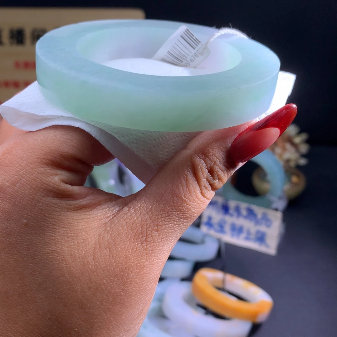 定制翡翠未镶嵌正