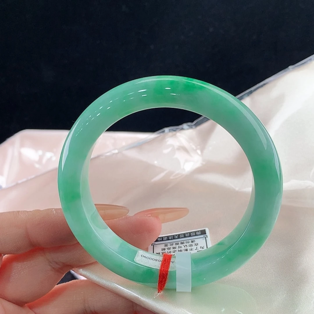 【闪购商品】未镶嵌手镯翡翠57，56/57