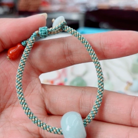 未镶嵌手链翡翠多样性