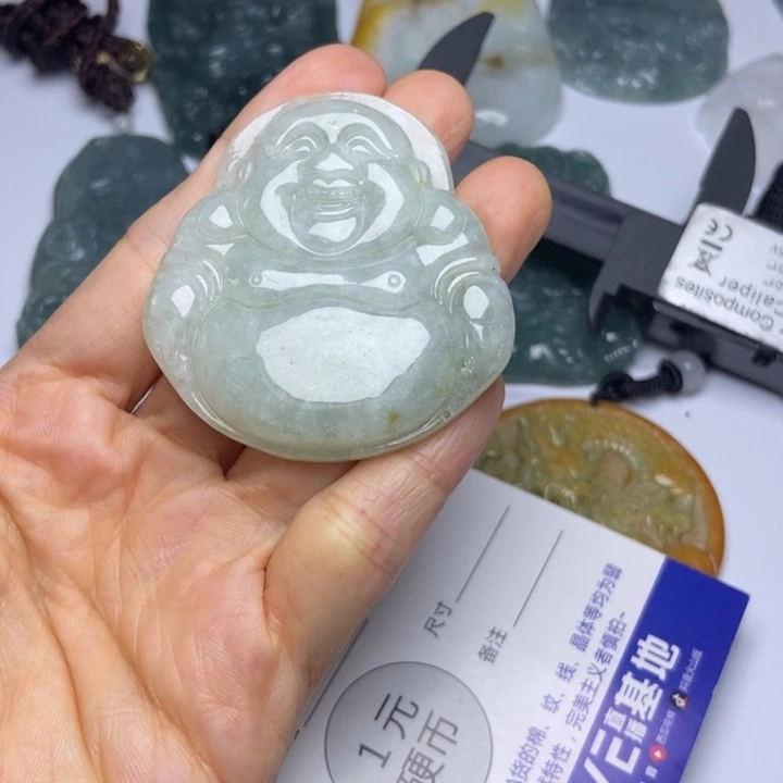 翡翠未镶嵌项圈翡翠