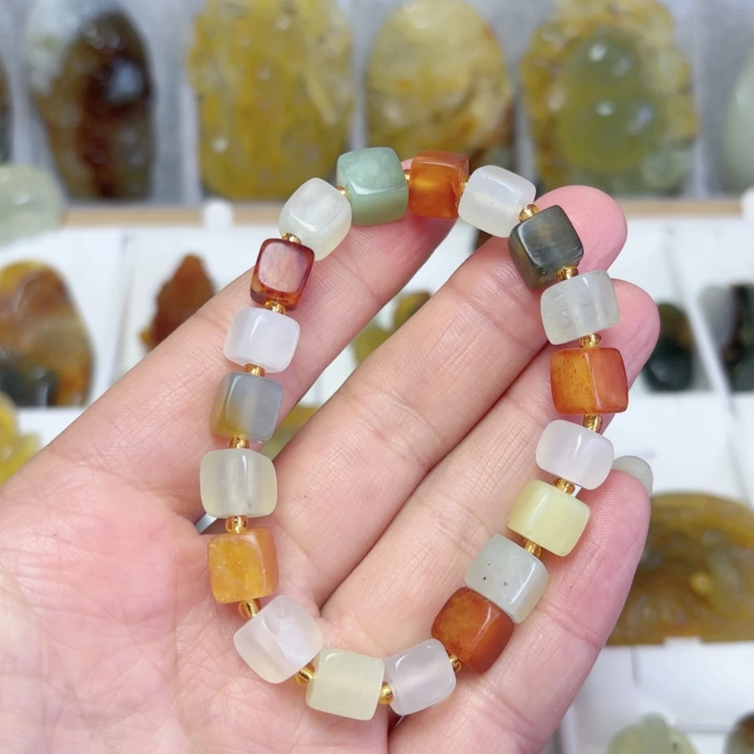 未镶嵌蛇纹石玉吊坠(不含链)