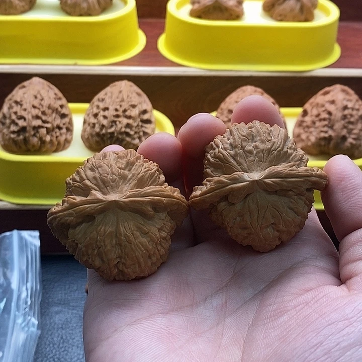 吊坠文玩核桃白狮子