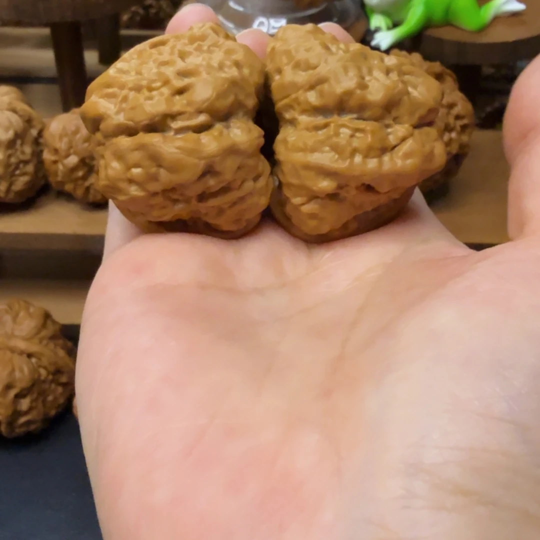 把件文玩核桃用****8三足