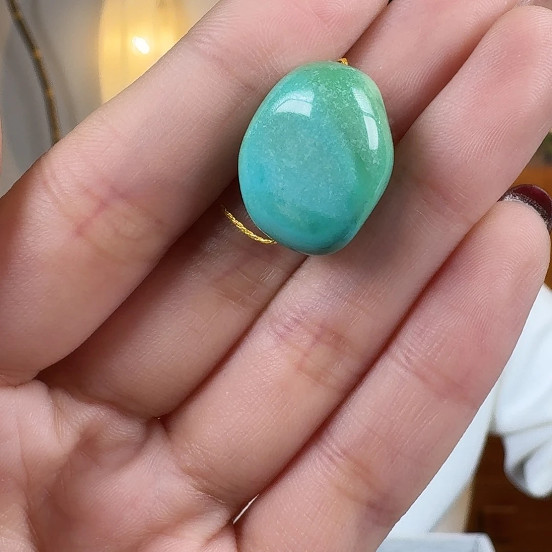 绿松石未镶嵌挂件