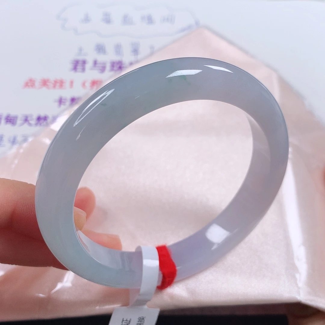 翡翠手镯未镶嵌 正圈①⑦③