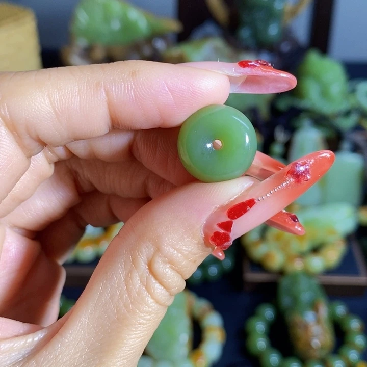 和田玉吊坠(不含链)未镶嵌