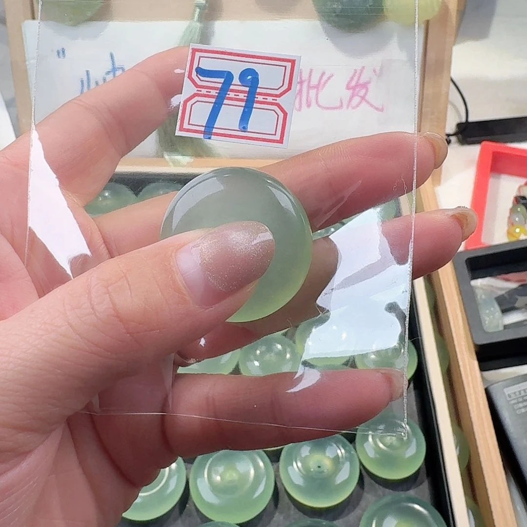 蛇纹石玉颈饰合金北**虾精美礼品