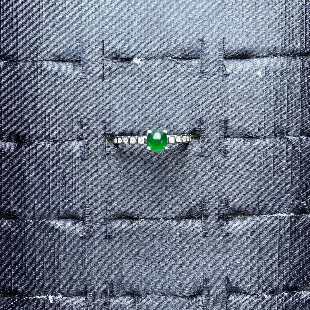 天然A货绿蛋面戒指满绿时尚