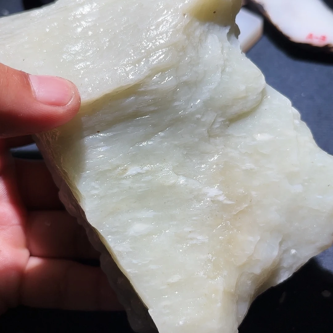 和田玉未镶嵌珠宝奇石