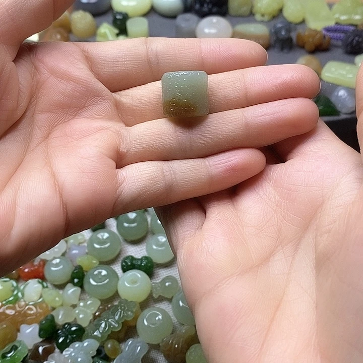 未镶嵌和田玉挂件桶珠