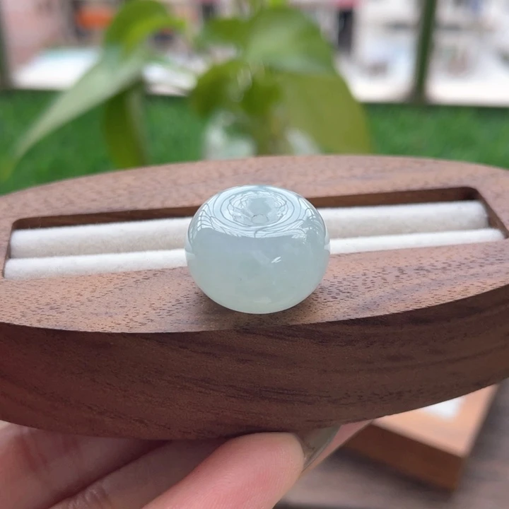 散珠翡翠特色冰晴肥扣子卡18.1-11.6mm