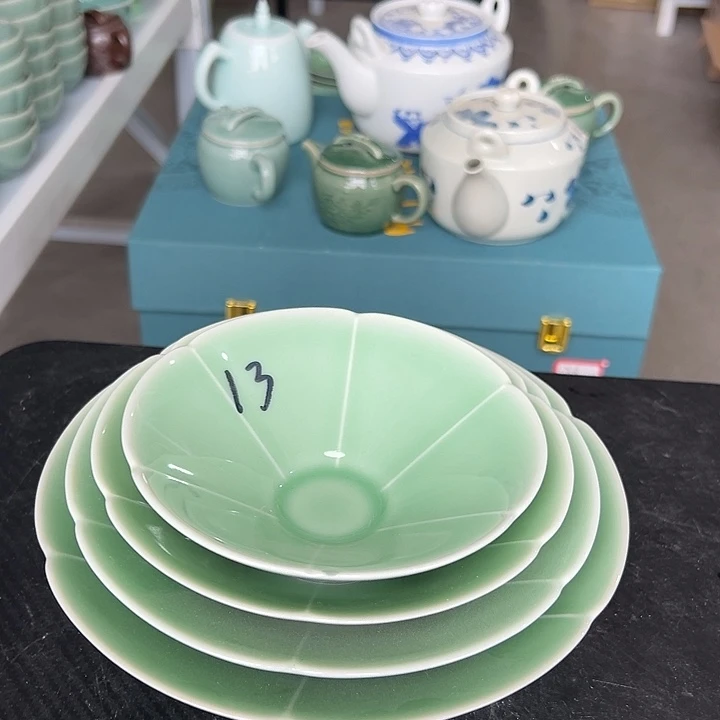 青瓷小米茶器龙泉青瓷