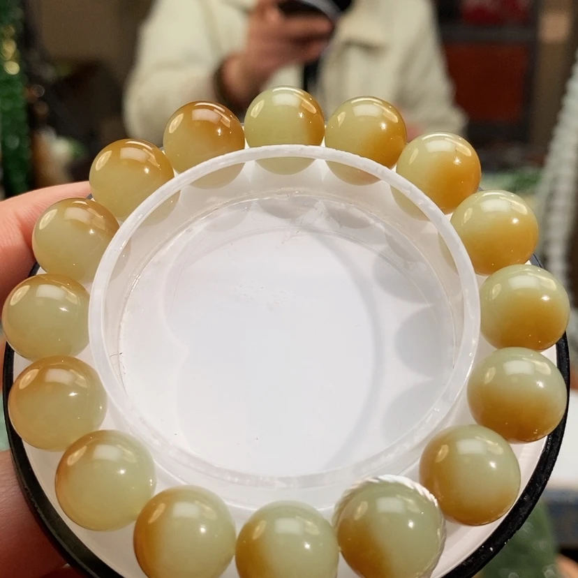 【闪购商品】未镶嵌手链和田玉（糖玉）