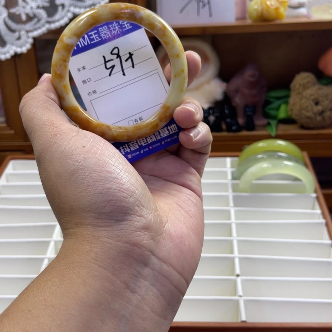 蛇纹石玉足铂镶嵌手镯440