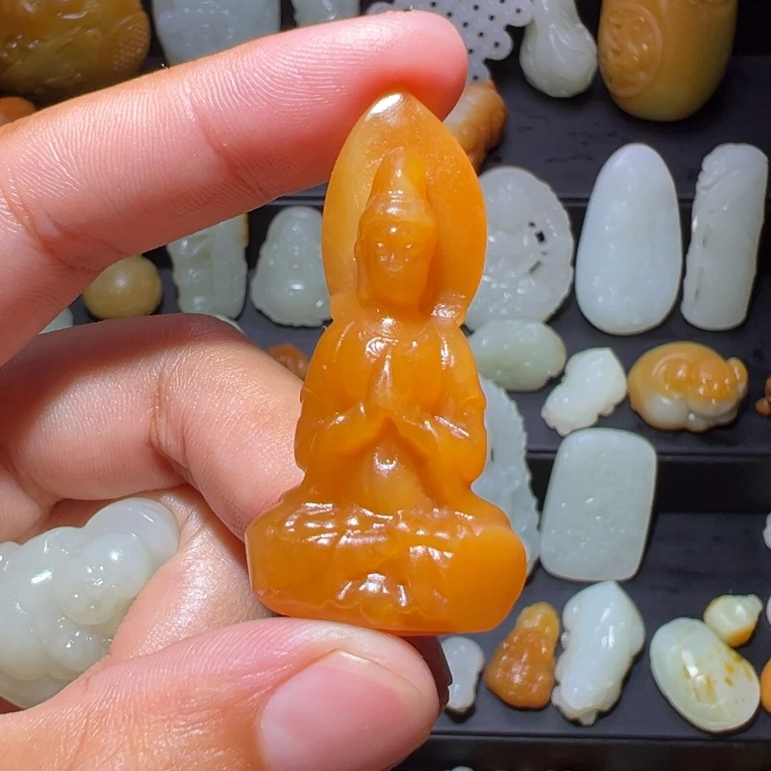 邂***处未镶嵌和田玉挂件