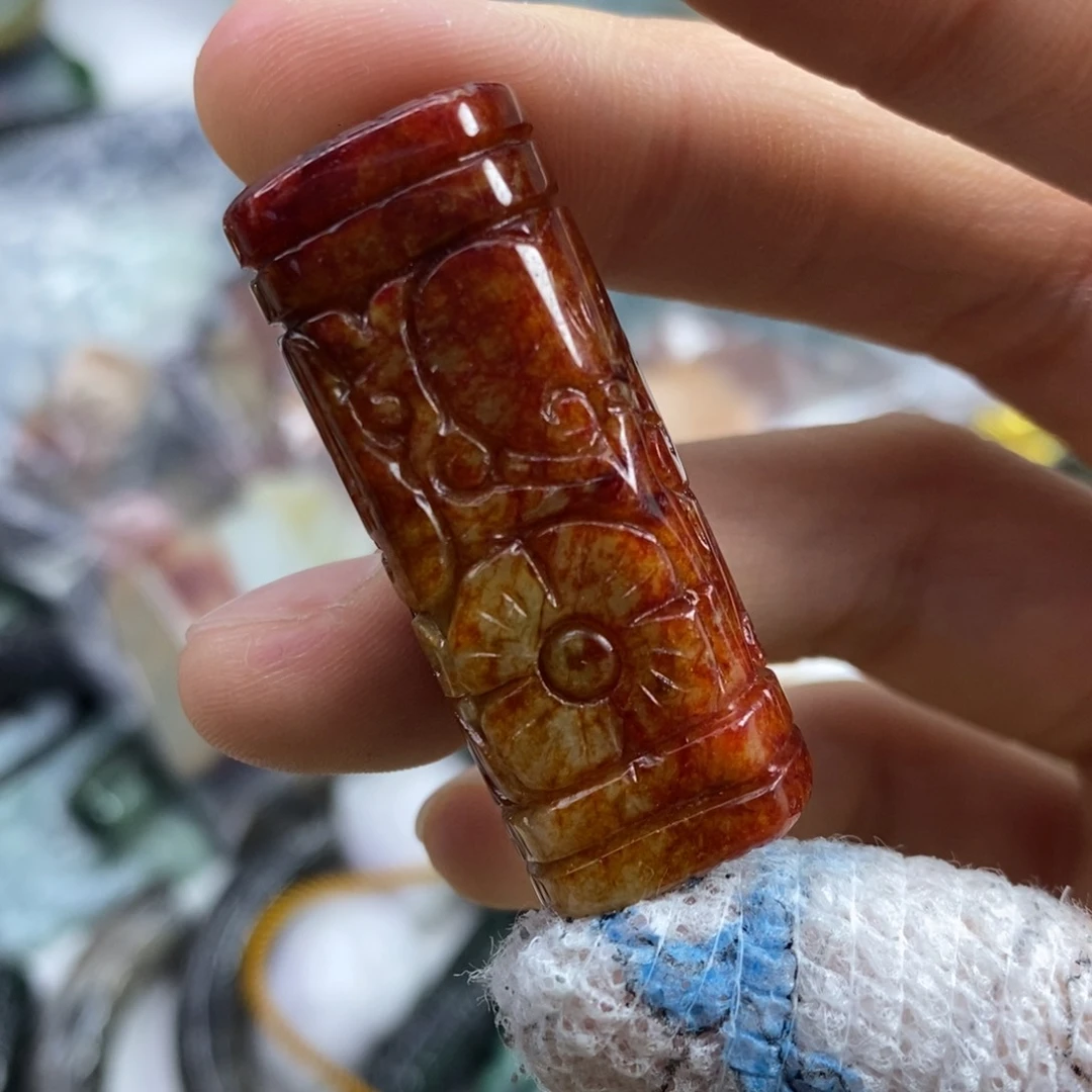 翡翠颈饰未镶嵌喜*吊坠