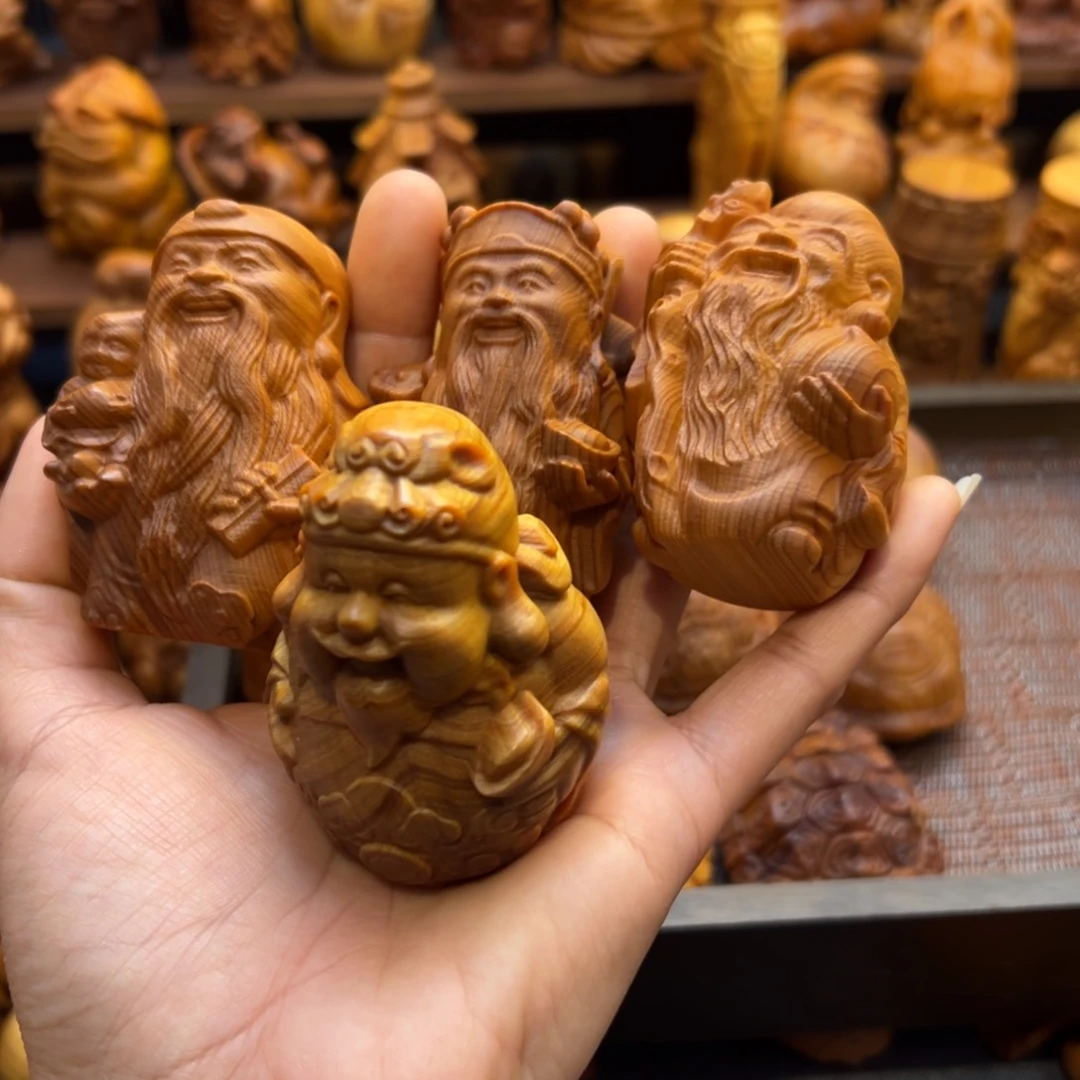 柏木（崖柏）贵****制陈化料手把件