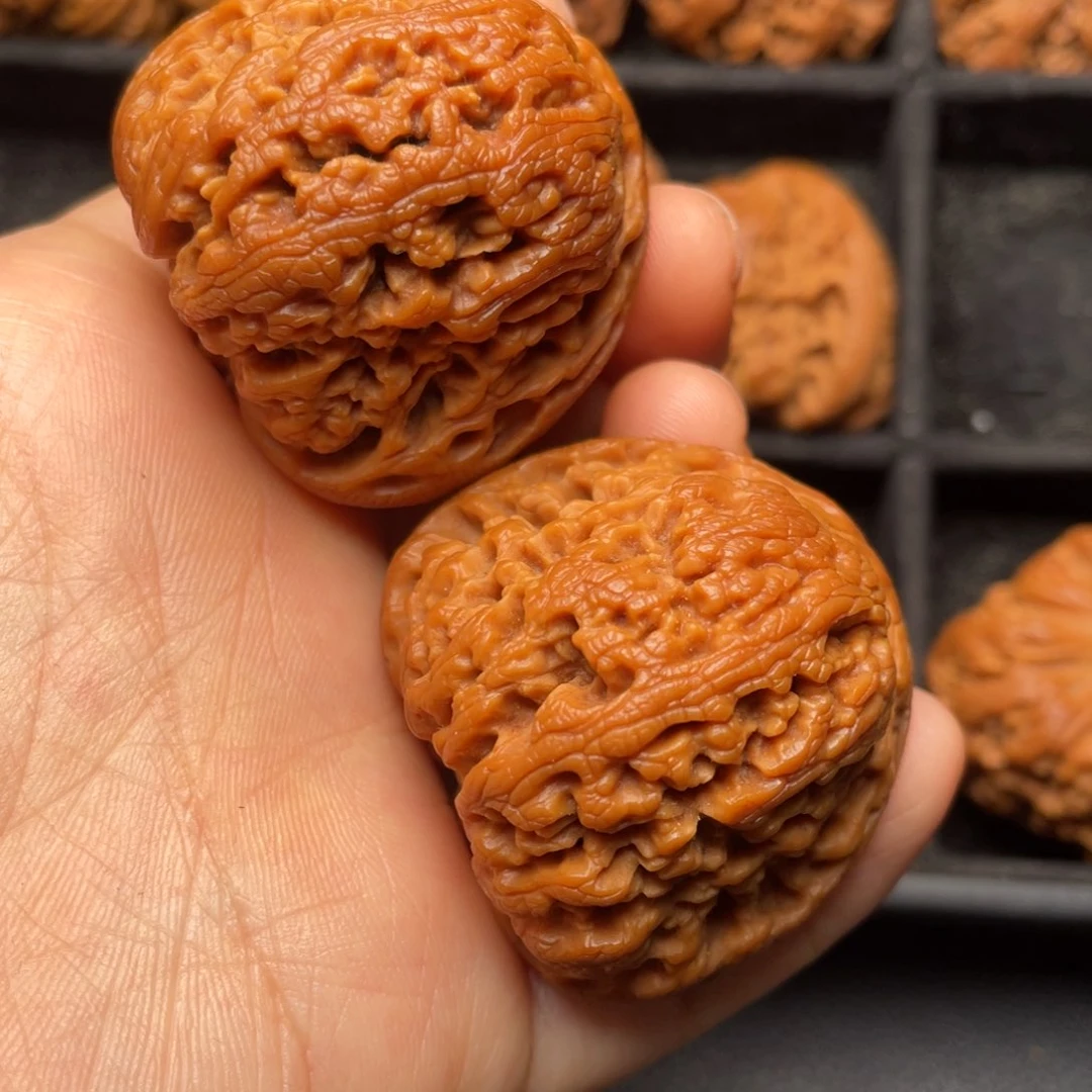 秦岭山脉文玩核桃