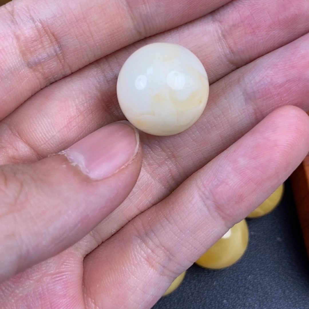 裸石琥珀未镶嵌天阶41