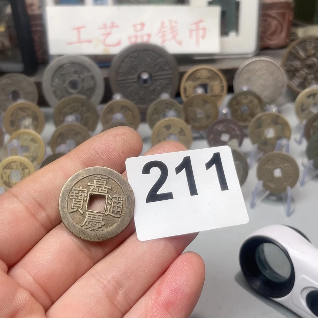 红**衣文创工艺品工艺品