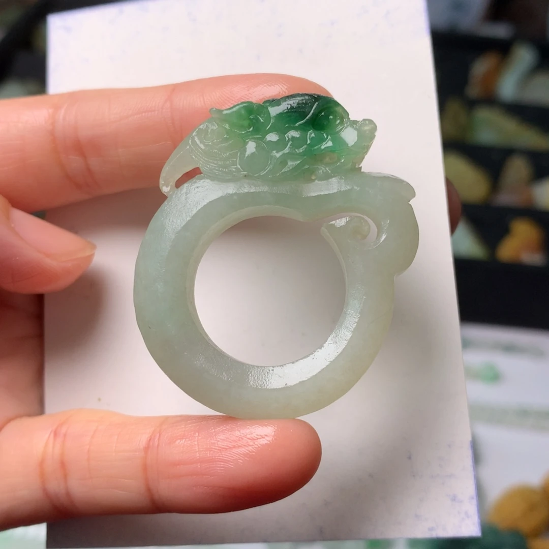 定制翡翠未镶嵌翡翠