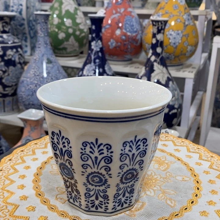 【闪购商品】摆件青花瓷花盆福利一个
