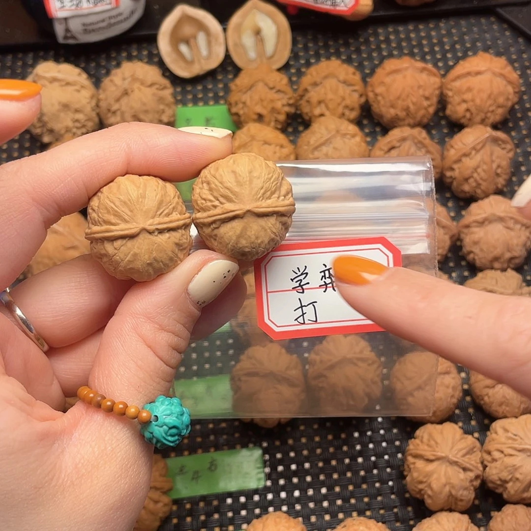 文玩核桃吊坠学*25尺全品蜜桃元宝