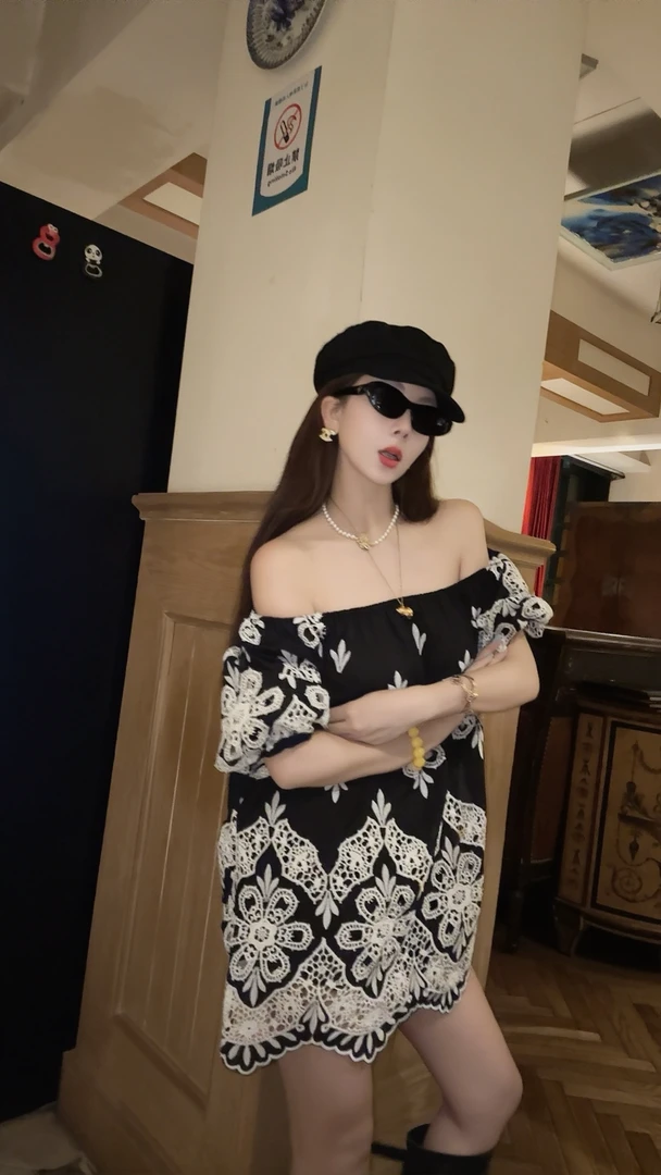 YEER·SHOP【缱绻纱罗～】爷儿夏季时尚百搭新款时尚蕾丝一字肩上衣