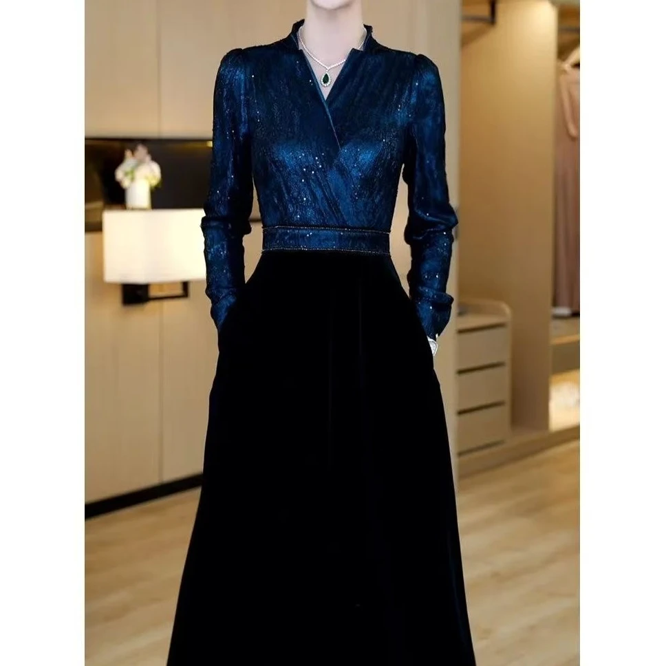 2025秋冬法式新品优雅气质收腰显瘦时尚高腰拼接丝绒连衣裙女