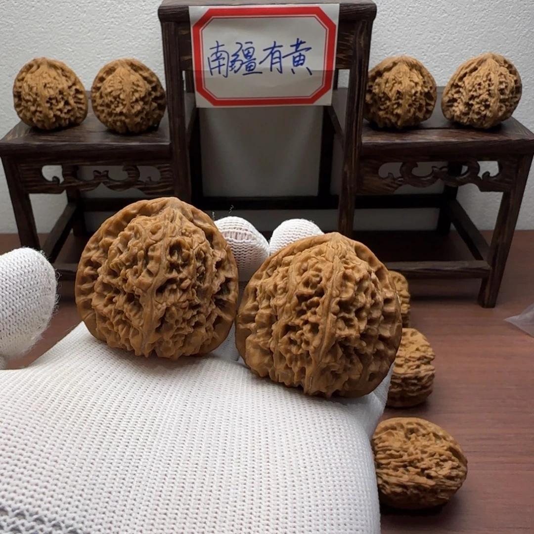 吊坠文玩核桃44三角
