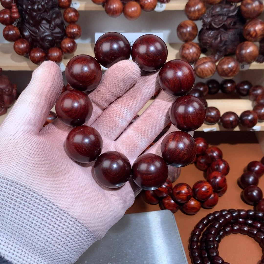 以***人染料紫檀（血檀）2.0镇泥-鸡血红-多样性发其一