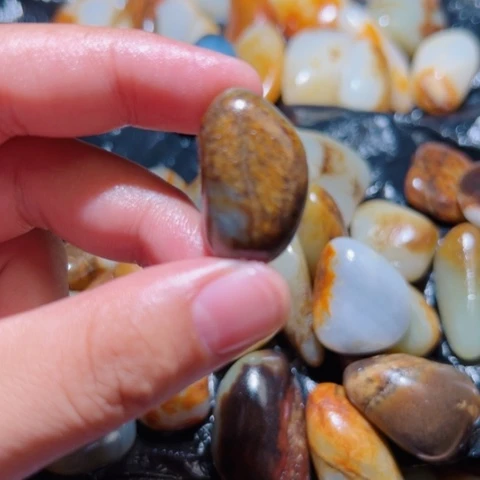 和田玉未镶嵌颈饰9.2克