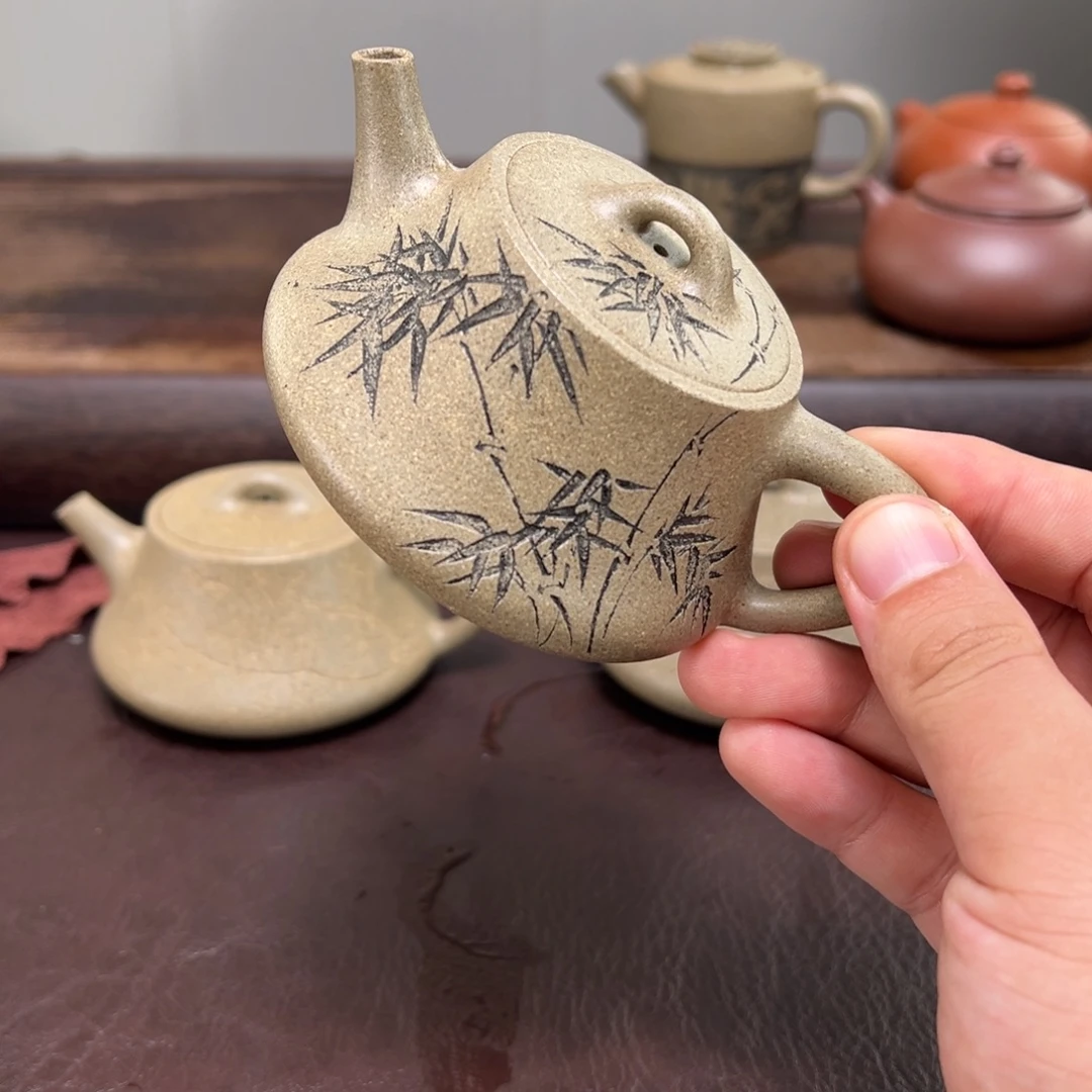 魚***樂紫砂茶壶汽修厂和机械设备