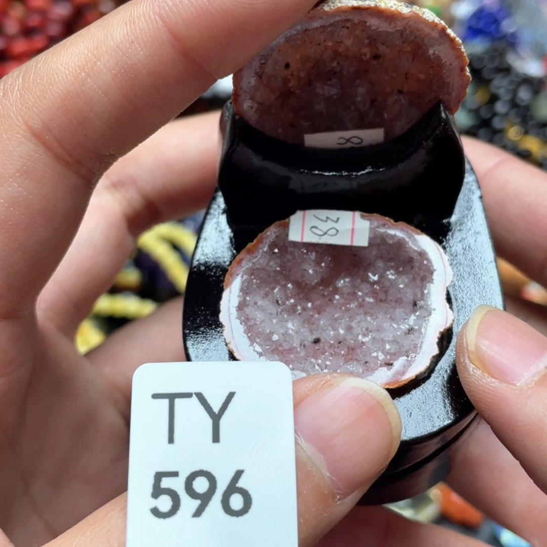 玛瑙摆件未镶嵌摆件