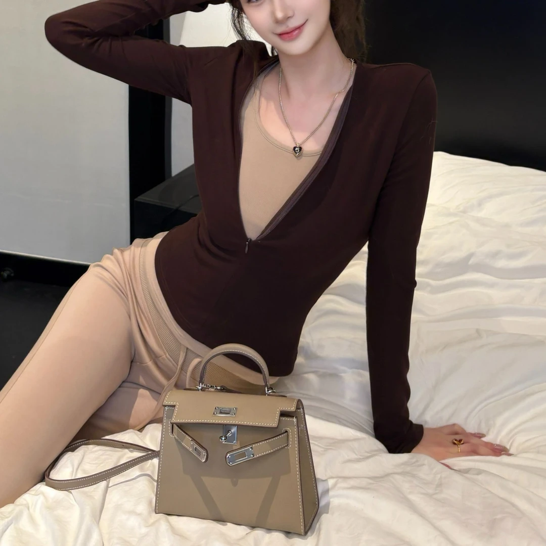 GUIDI GUDI【昼虎】时尚V领两件套套装/黄加蓝