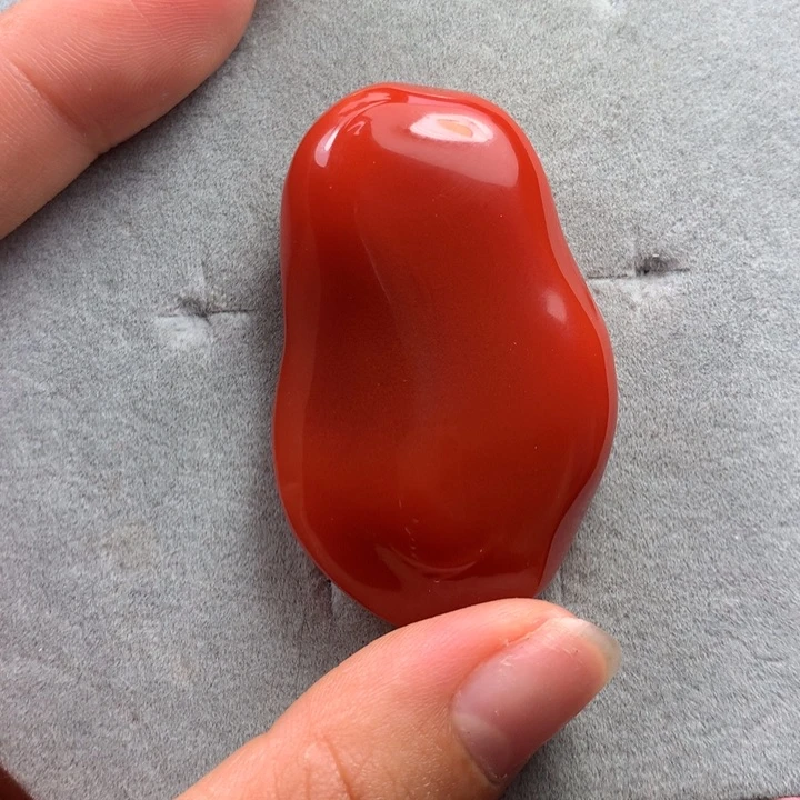 未镶嵌吊坠南红玛瑙