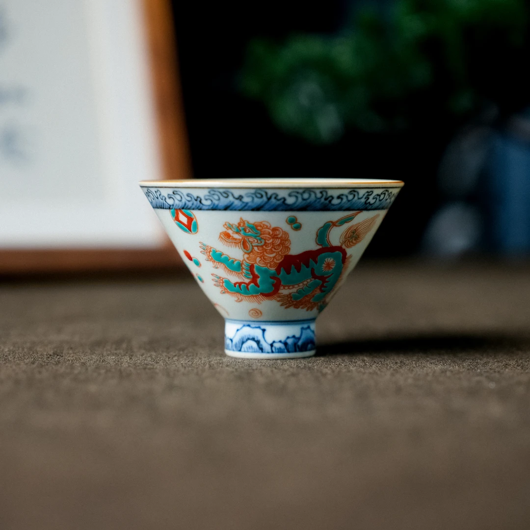 【霖溪】麒麟八宝纹斗笠杯 50ml（霖溪0144）