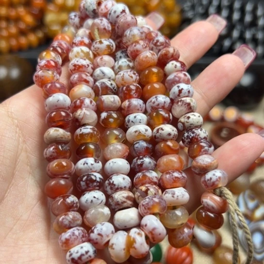 古***藏玛瑙/玉髓颈饰未镶嵌