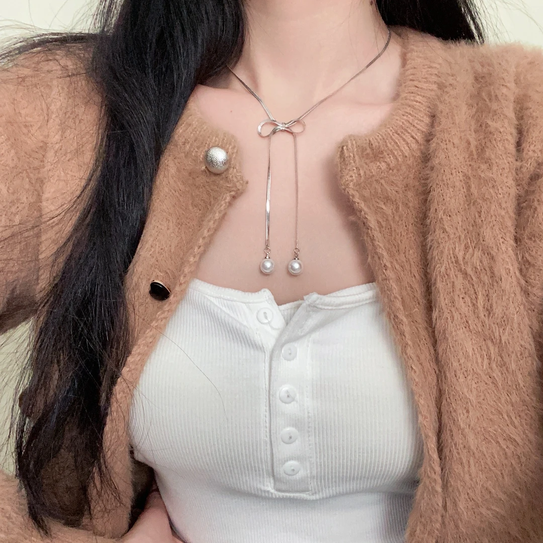 合金合成锆石吊坠 简约轻奢感珍珠流苏蝴蝶结项链小众设计感锁骨