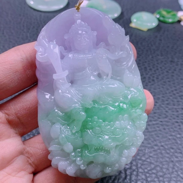 天然A货收藏级精品春带彩翡翠文殊菩萨 尺寸:79.5-50.5-23.8mm