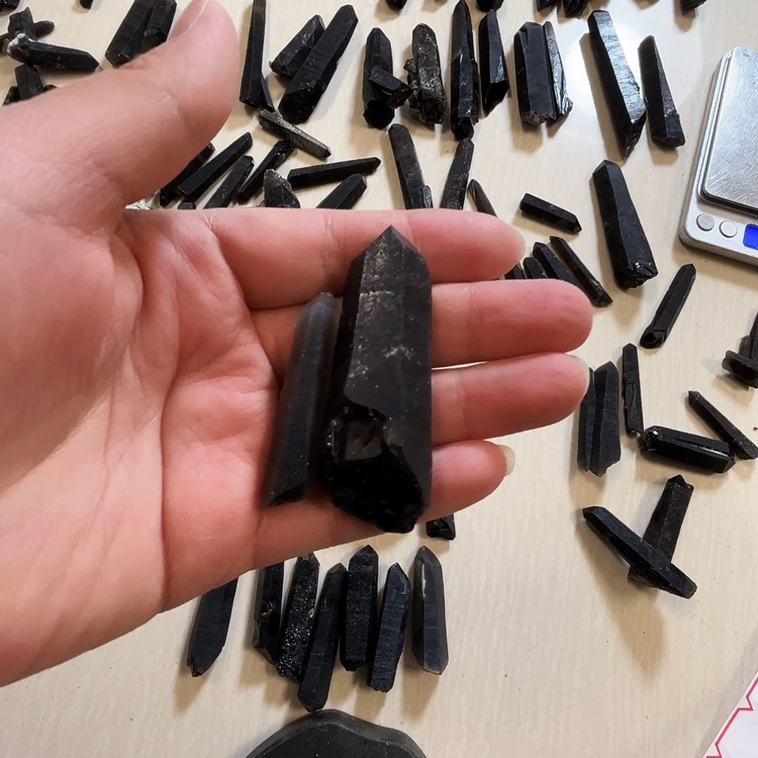 *****水晶未镶嵌珠宝半成品