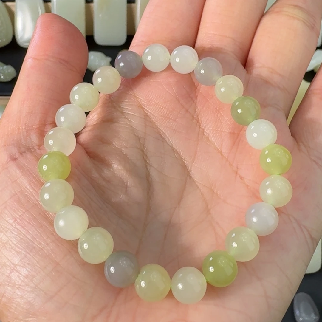 和田玉未镶嵌手链微瑕