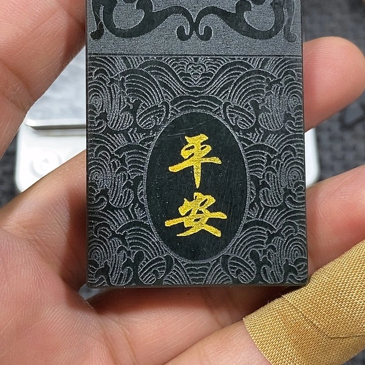 吊坠滴血莲花菩提