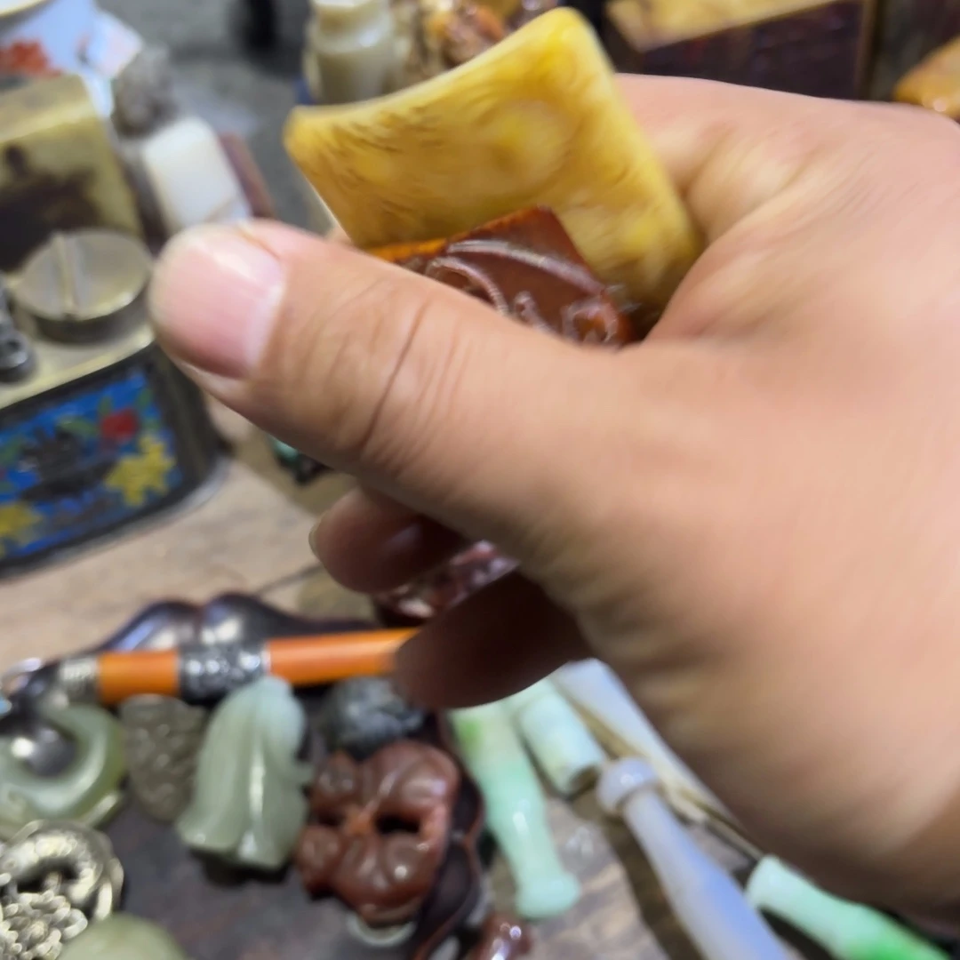 *****大叶紫檀（黑酸枝木类）